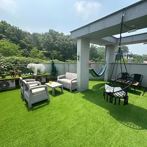 Yolo House Incheon