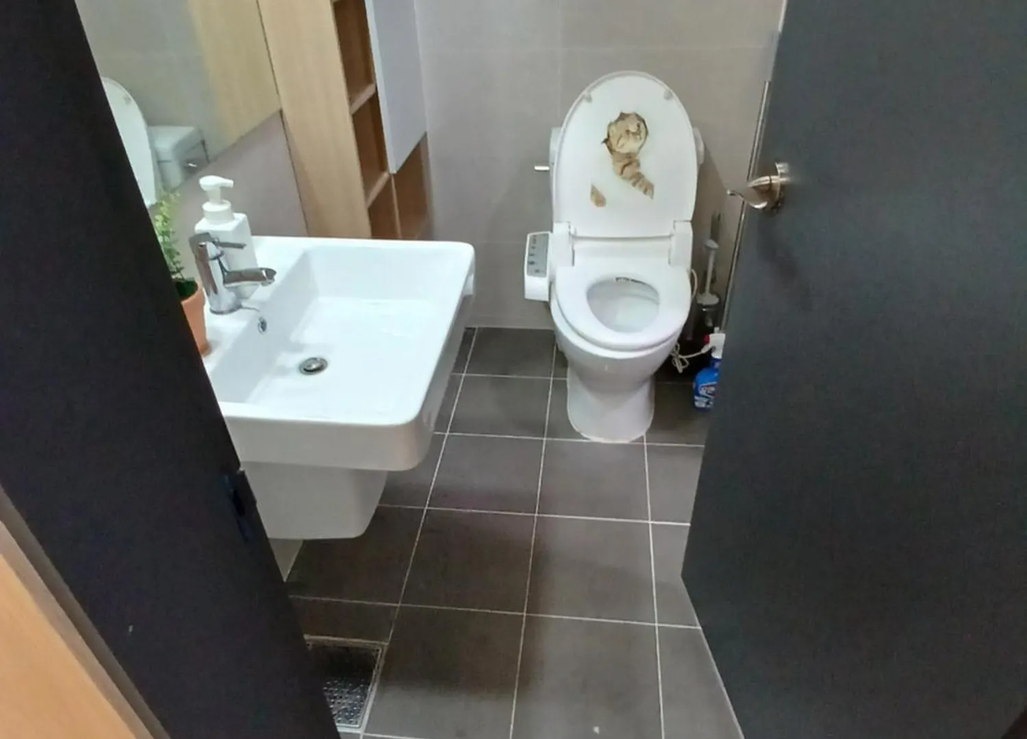 Yeongjeongdo Officetel Apartment Incheon 0*,  South Korea